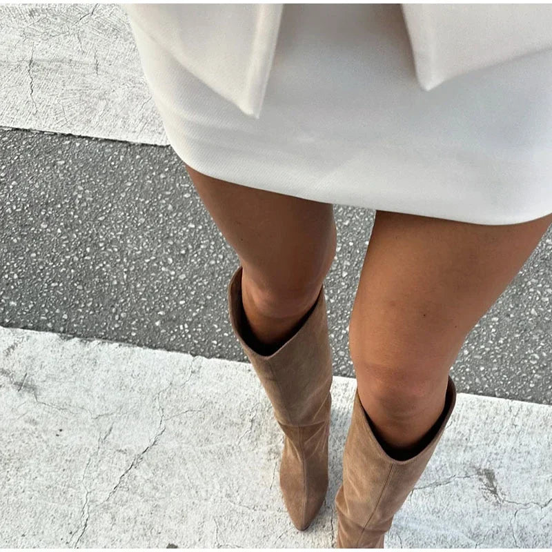 סט שני חלקים מחויט בלייזר וחצאית מיני - Maisie