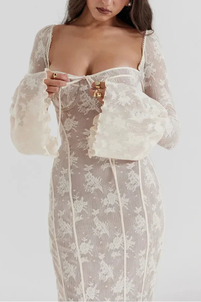 Gladys שמלת מקסי תחרה מחטבת